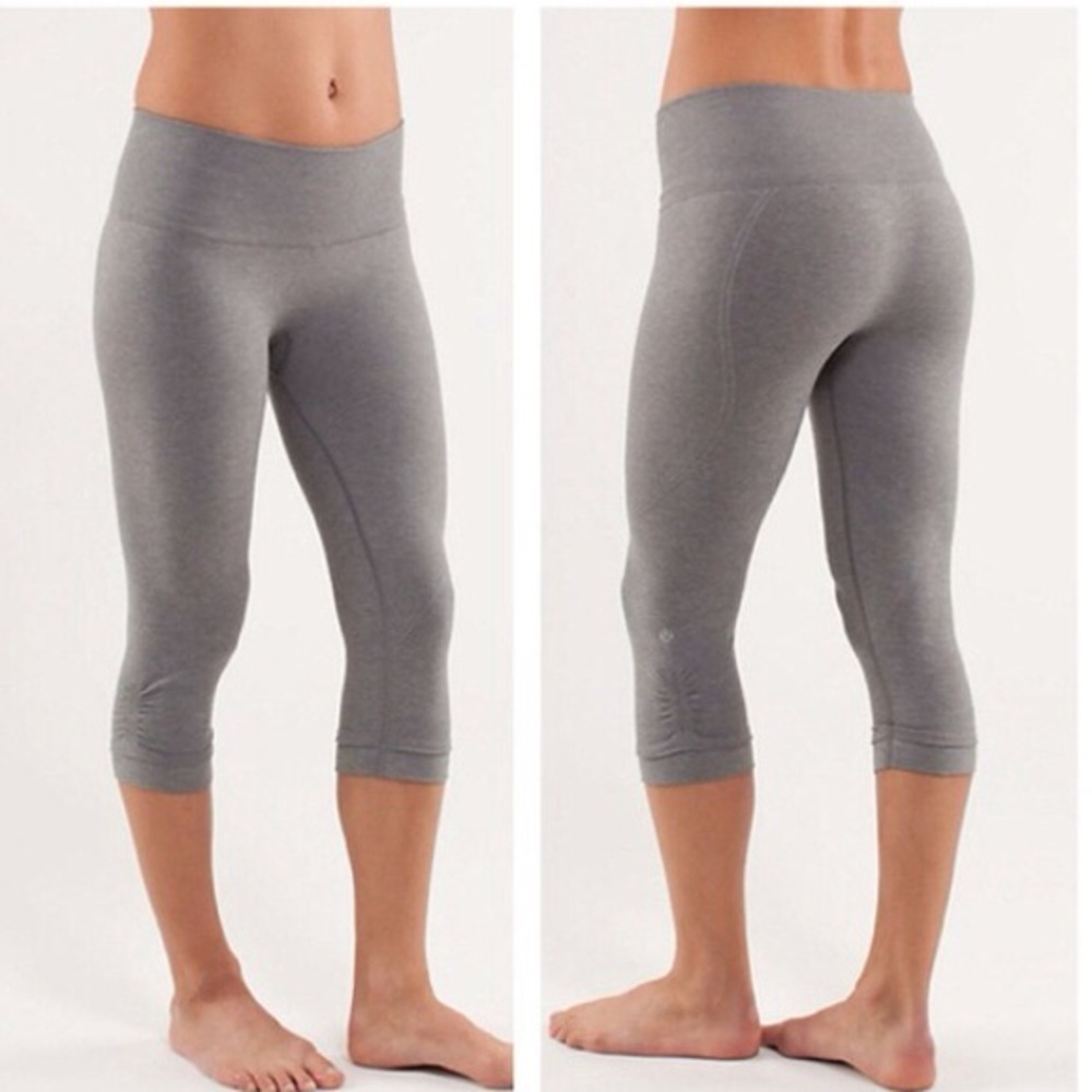 Lululemon In the Flow Crop